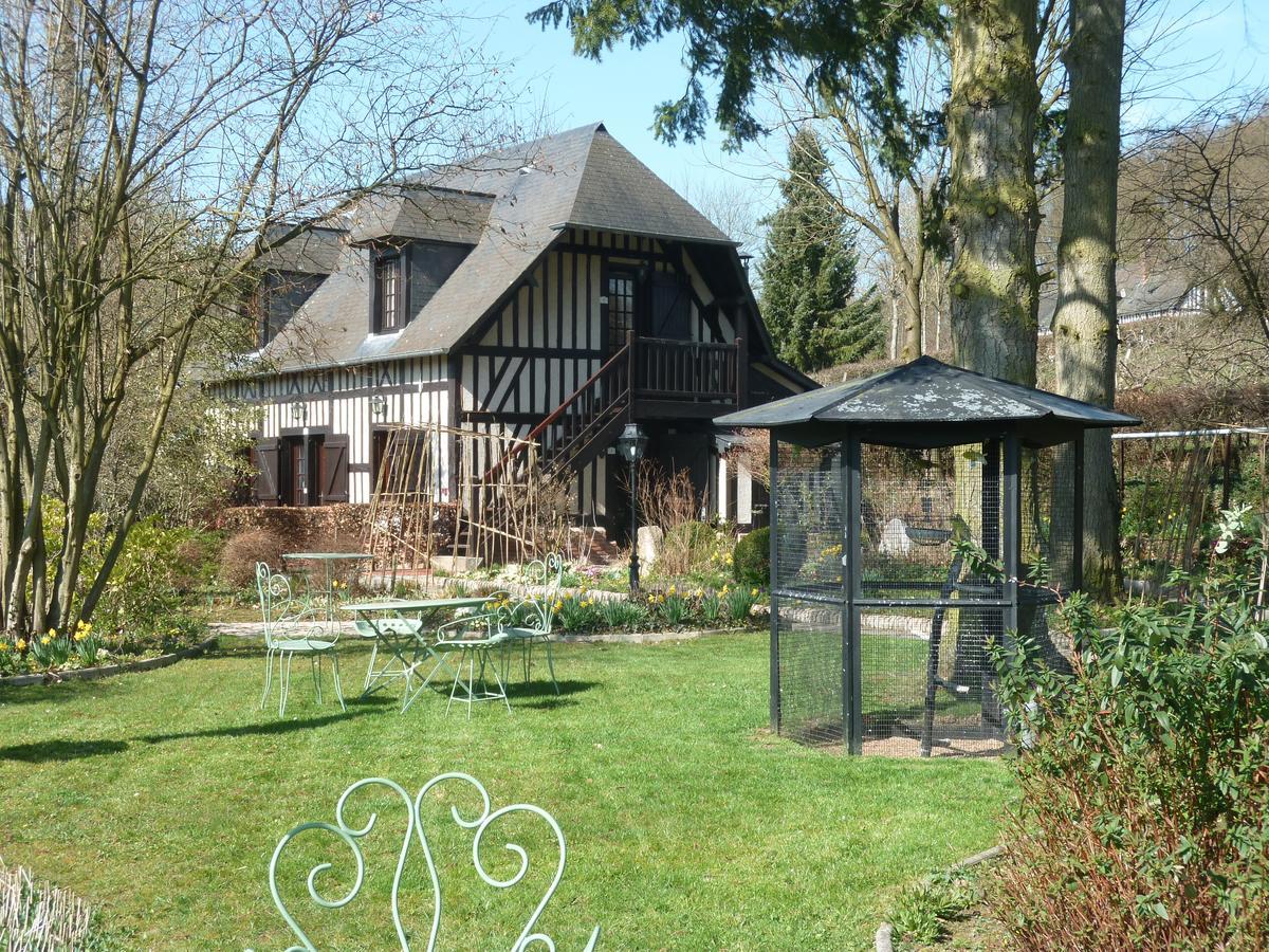 Auberge Du Val Au Cesne Saint-Clair-sur-les-Monts Exterior foto