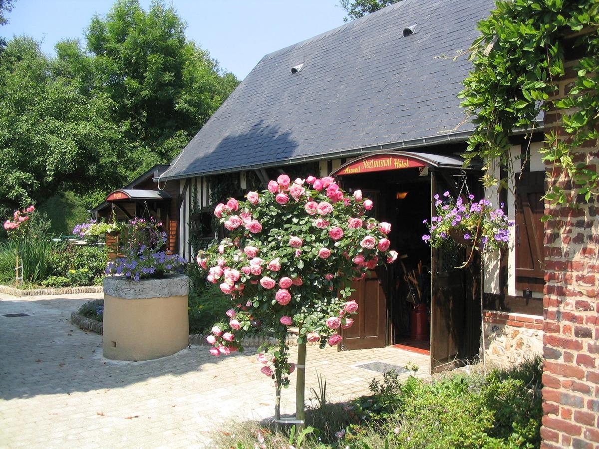 Auberge Du Val Au Cesne Saint-Clair-sur-les-Monts Exterior foto